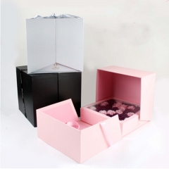 التصميم الإبداعي زهرة ورقة هدية مربع مع الشريط