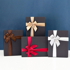 ورقة هدية أنيقة سوداء مربع + ورقة هدية مربع مع الشريط